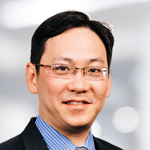 Dr. Kam Ming Hian Senior Consultant Colorectal Surgeon Dr. Kam Ming Hian